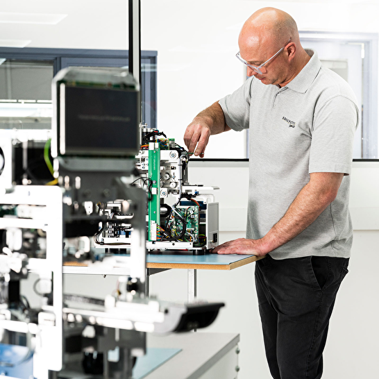 Prototype, test and manufacture